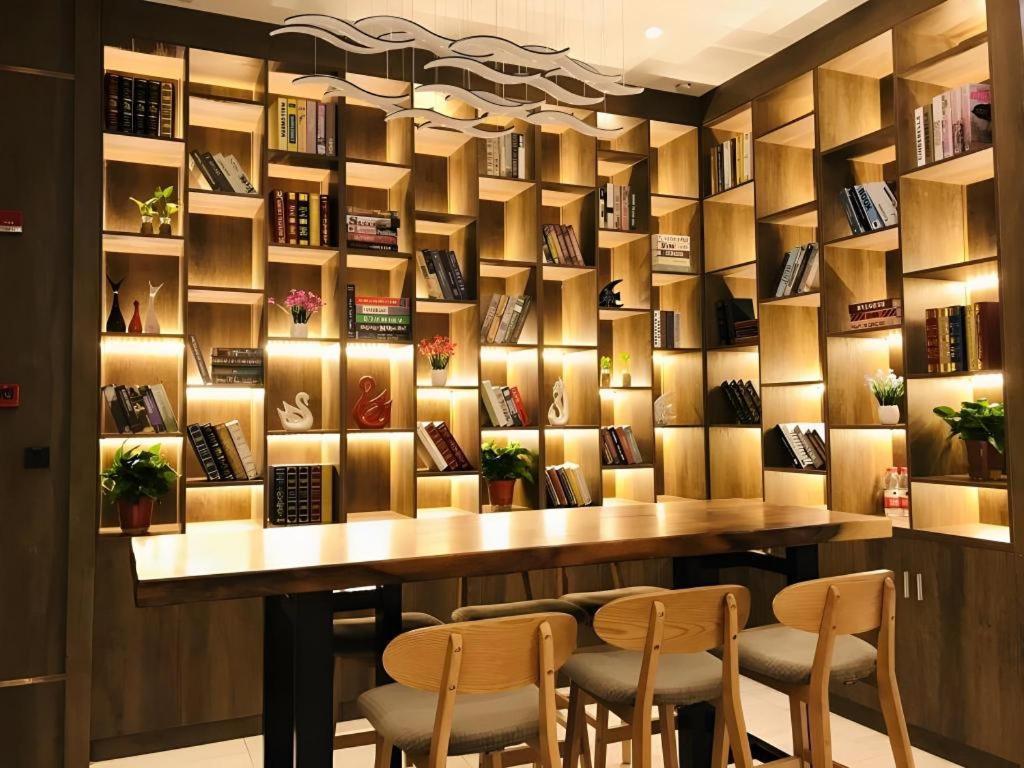 Gya Changzhou Wujin District Hutang New Era Furniture Plaza Hotel מראה חיצוני תמונה